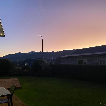 Luxury On Howden Te Anau Exterior photo